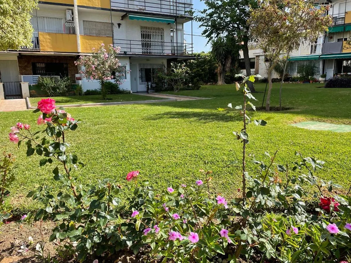 Apartamento Con Piscina A 500M De La Playa En Benalmadena Costa Spain